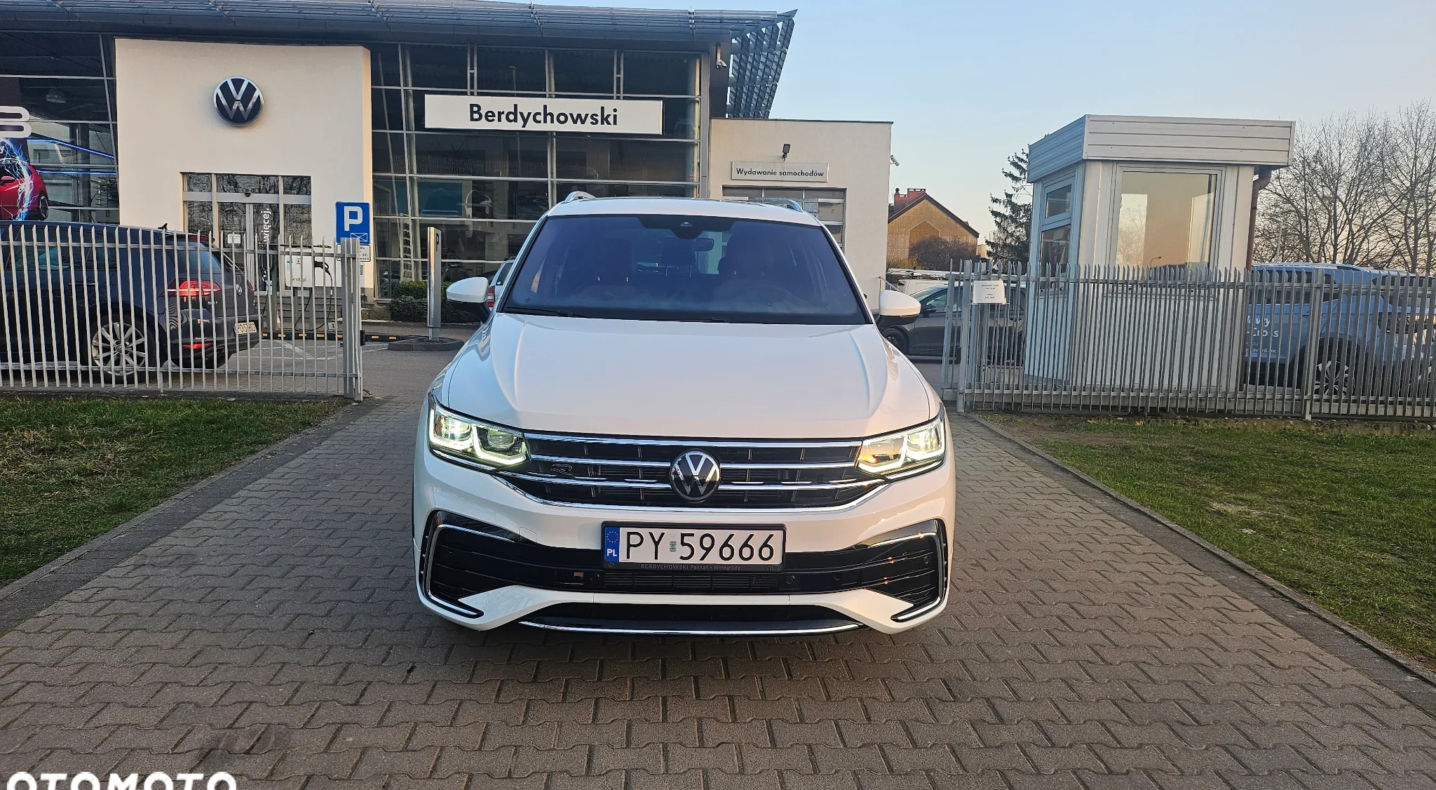 Volkswagen Tiguan cena 177990 przebieg: 1000, rok produkcji 2023 z Żerków małe 172